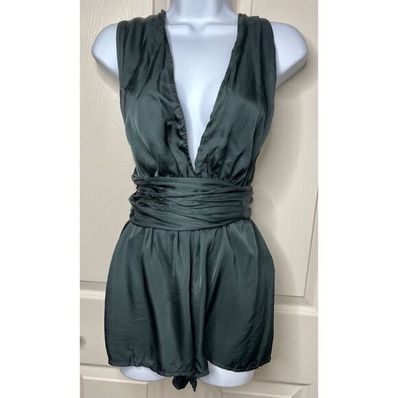 NWT Subdued Deep V Neck Wrap Around Romper (London Green) - 4 - Picture 3 of 13